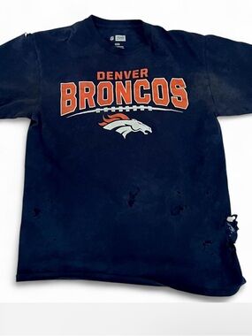 Thrashed Denver Broncos Shirt Medium Snug Fit Distressed